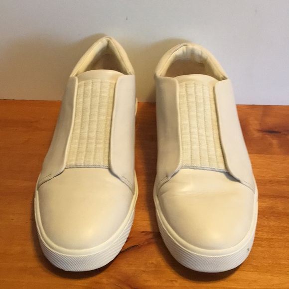 Vince Shoes - Vince Women’s Leather Slip Ons 9